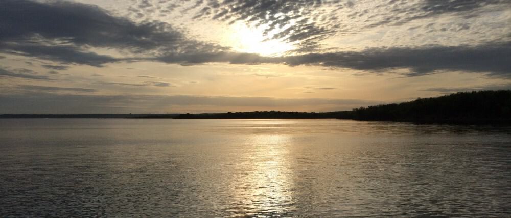 early morning crappie fishing